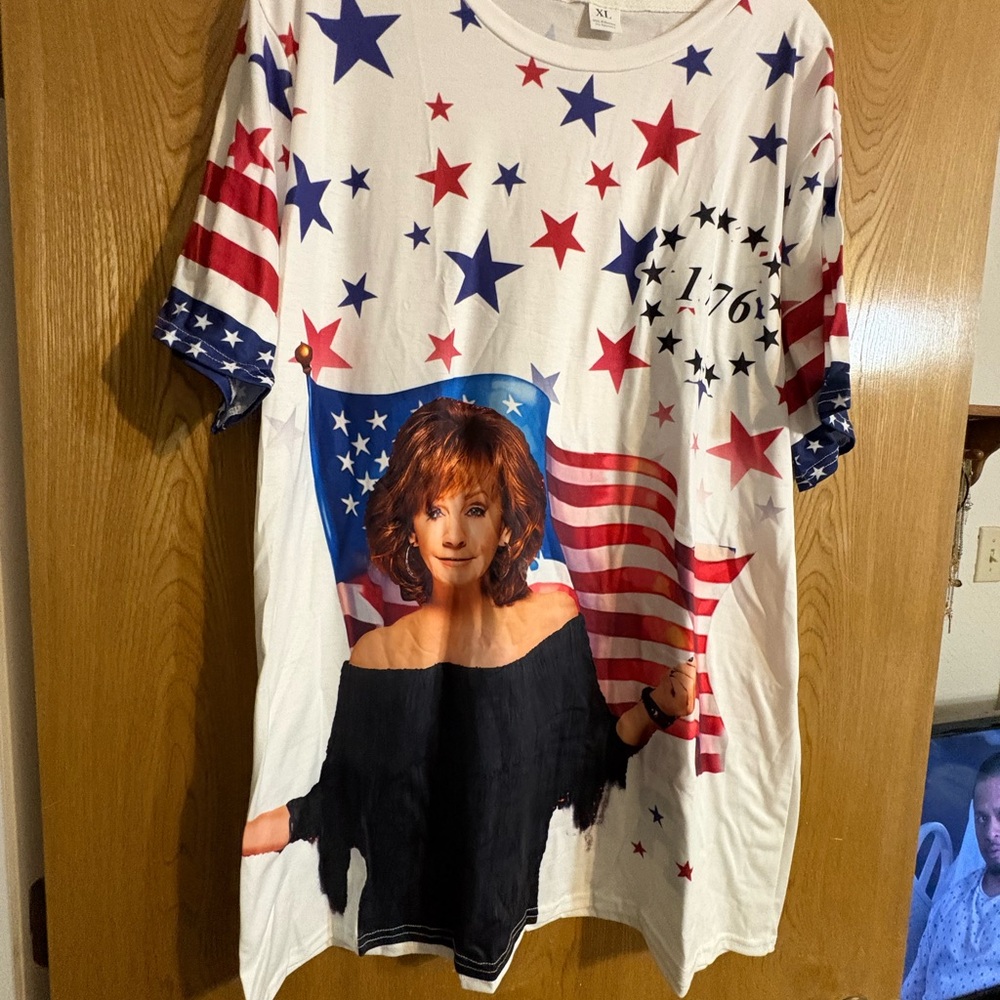 Patriotic Star and Flag Graphic T-Shirt